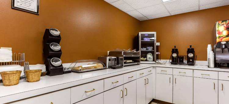 伊克诺套房旅馆(Econo Lodge Inn & Suites)图片