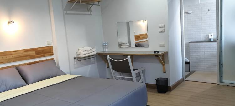 小宾馆酒店(Little Guest House Hotel)图片