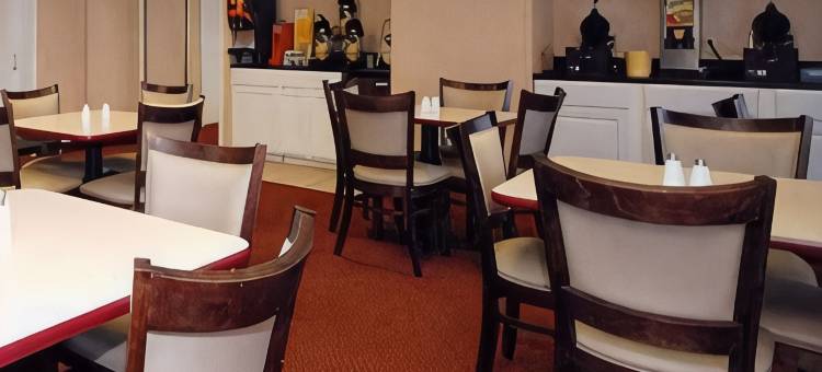 米尔维尔品质酒店及套房(Quality Inn & Suites Millville)图片