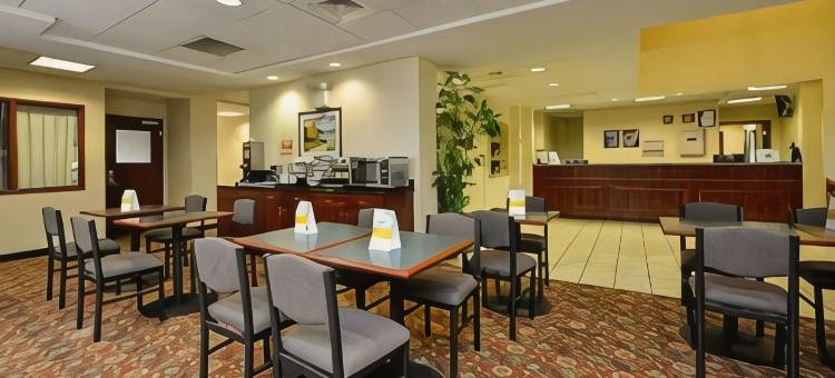莫尔黑德智选假日套房酒店，洲际旗下(Holiday Inn Express & Suites Morehead by IHG)图片