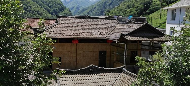 神农架向家大院图片