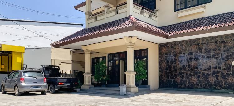RedDoorz Syariah at Flamboyan Indah Kuningan图片