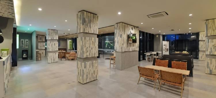 日惹蒂莫霍POP!酒店(Pop! Hotel Timoho Yogyakarta)图片