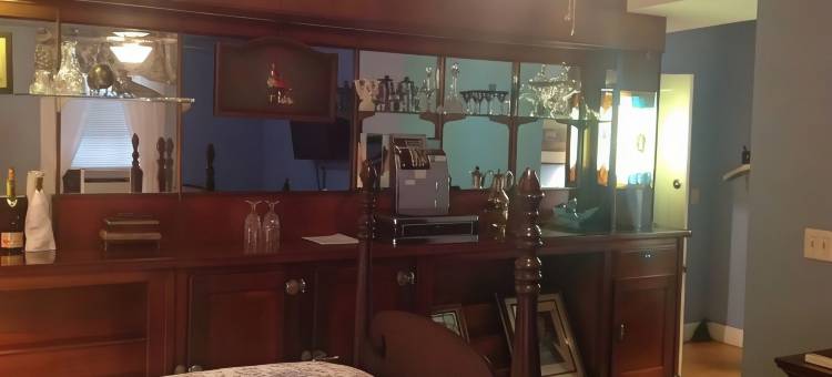 红钩乡村酒店(The Red Hook Country Inn)图片