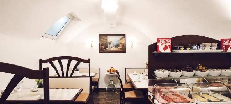 多姆布里克伽尼酒店(Hotel Domblick Garni)图片