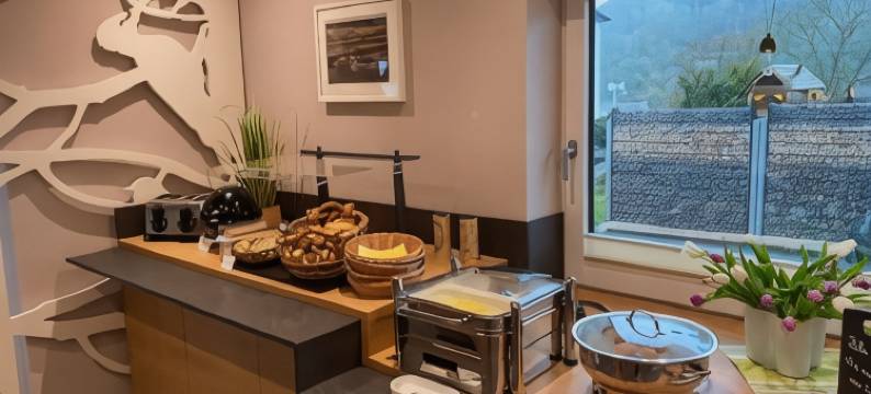 钢尼酒店和度假公寓Seeschlößchen(Garni Hotel & Ferienwohnungen Seeschlößchen)图片