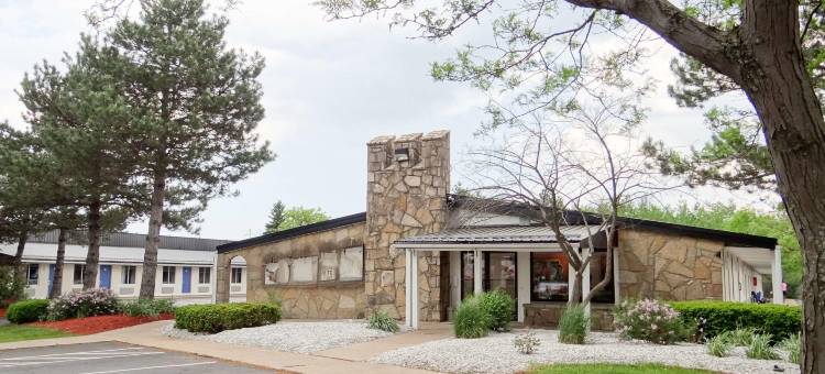 伊利6号汽车旅馆(Motel 6 Erie, PA)图片