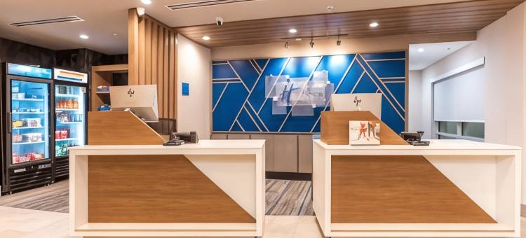 夏洛茨维尔 智选假日酒店及套房(Holiday Inn Express & Suites Charlottesville)图片