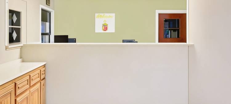 劳雷尔速8酒店(Super 8 by Wyndham Laurel)图片