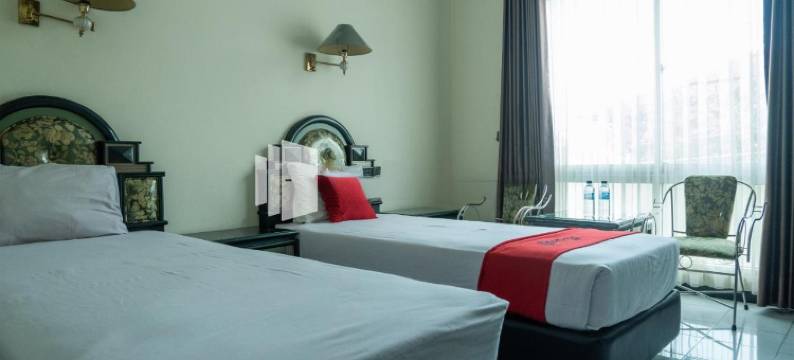 阿库尔酒店玛琅博罗米特拉红门(Akur Hotel Malioboro Mitra RedDoorz)图片
