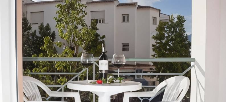 巴哈马尔中心酒店(Hotel Bajamar Centro)图片