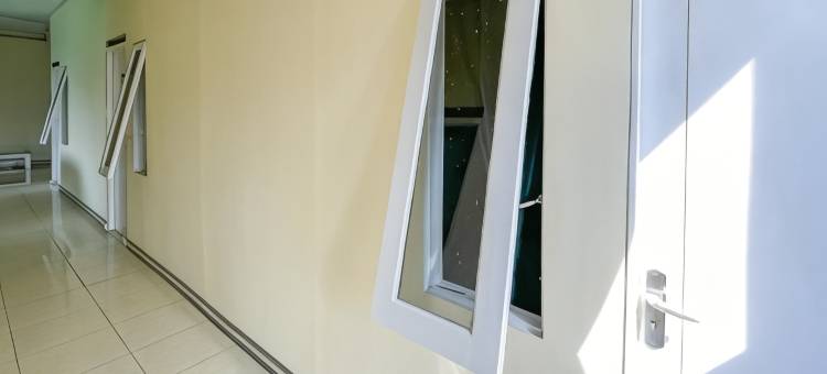 Alza 2 Cianjur Mitra RedDoorz图片