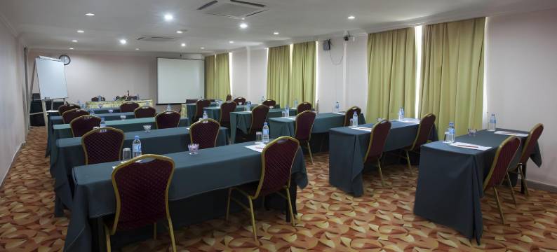 雪邦峇眼拉浪谢丽马来西亚酒店(Hotel Seri Malaysia Bagan Lalang)图片