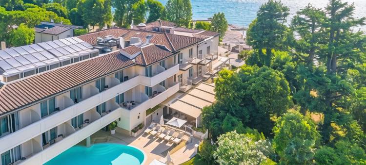 罗莎别墅酒店(Villa Rosa Hotel Desenzano)图片