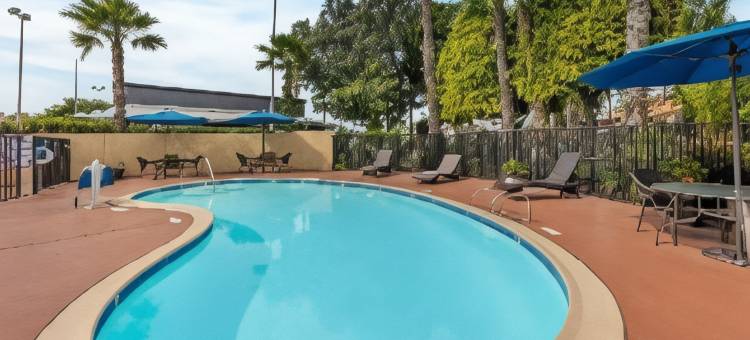 美国贝斯特韦斯特酒店(Best Western Americana Inn)图片