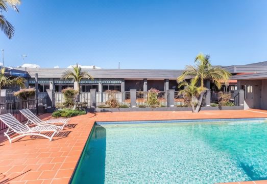 Sunshine Motor InnHotel Overview