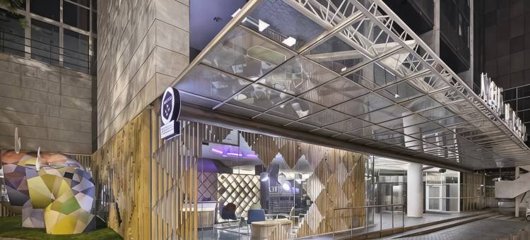 巴塞罗那萨丽雅美利亚酒店(Meliá Barcelona Sarrià)图片