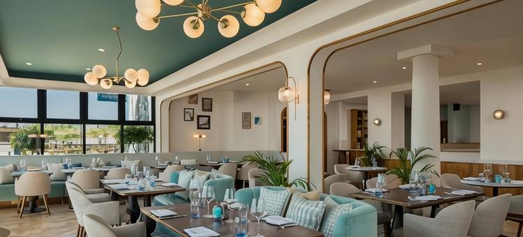 艾佛利精选白马酒店(White Horses by Everly Hotels Collection)图片