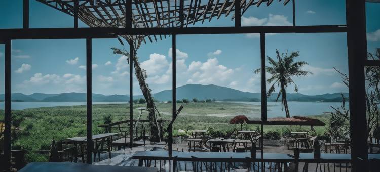 碧差汶府船屋天堂度假村(Kaengkrachan Boathouse Paradise Resort)图片