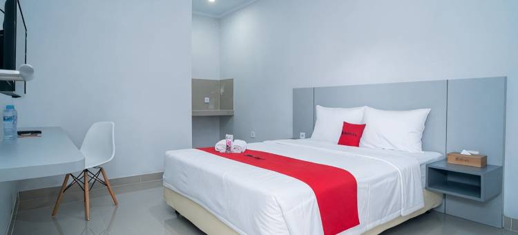 红多兹酒店@古农塔朗马亨德拉达塔街(RedDoorz @ Jalan Gunung Talang Mahendradatta)图片