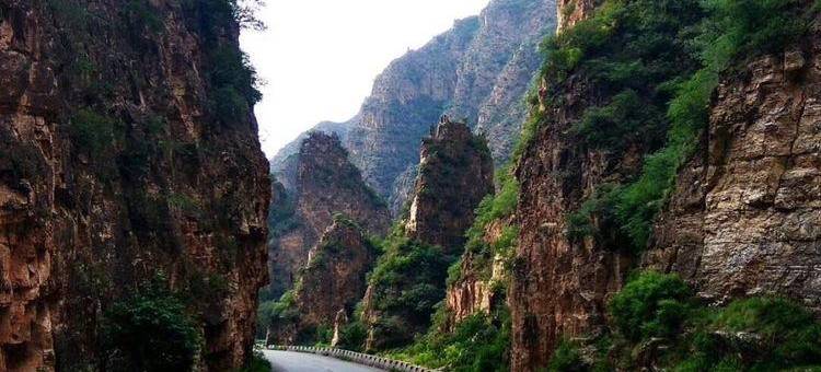蔚县翠峰山庄图片