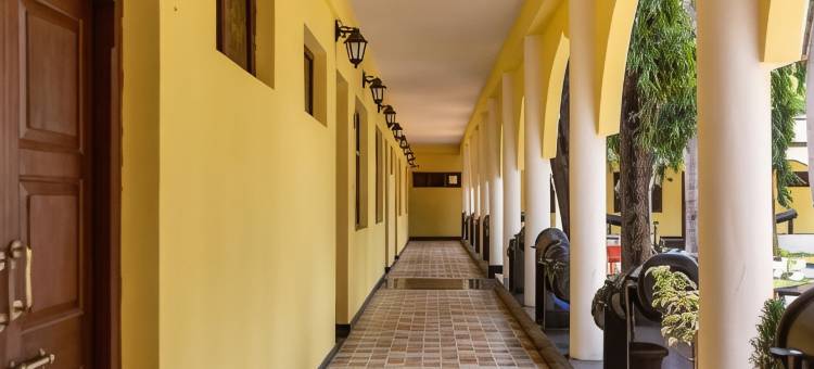 Kstdc Hotel Mayura Adilshahi Bijapur图片