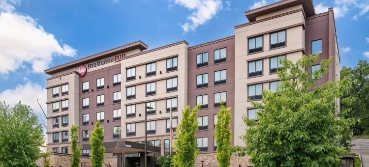 北匹兹堡蔓越莓贝斯特韦斯特优质酒店(Best Western Plus Cranberry-Pittsburgh North)图片