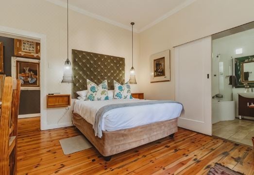 Acorn Guest House Hotel Overview