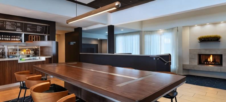 达拉斯理查森春谷万怡酒店(Courtyard Dallas Richardson at Spring Valley)图片