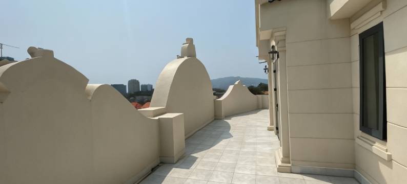 边黄头顿酒店(Bien Vang Vung Tau Hotel)图片