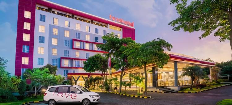 图班法福酒店(Favehotel Tuban)图片