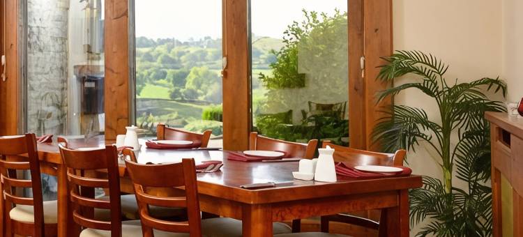 白马伍里摩尔景观酒店(The View at the White Horse Woolley Moor)图片