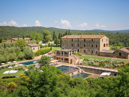 城堡修道院酒店-立鼎世酒店集团