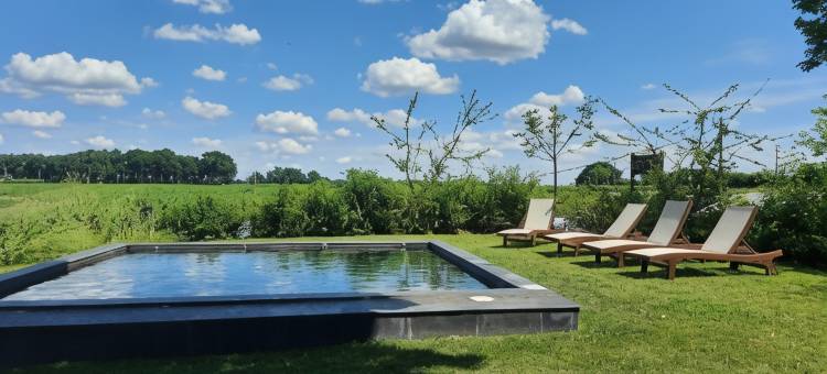 洛吉斯DE瓦兰德劳德(Logis de Valandraud)图片