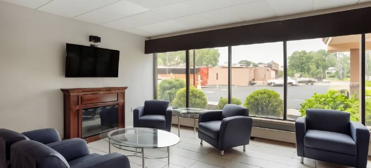 雷丁贝斯特韦斯特优质套房酒店(Best Western Plus Reading Inn  Suites)图片