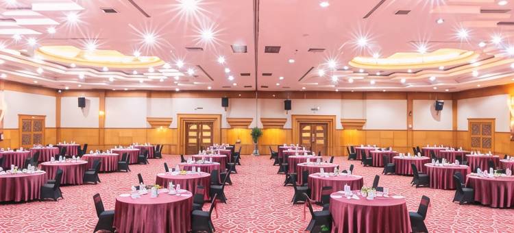 巴东洛基广场酒店(Rocky Plaza Hotel Padang)图片