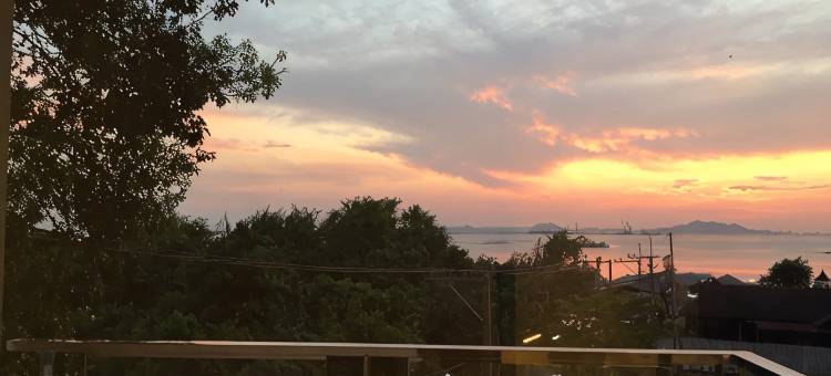 是拉差圣塔拉森丽莎公寓及套房(Centara Sonrisa Residences & Suites Sriracha)图片