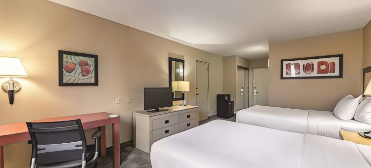 温德姆华美达-费尔菲尔德-NJ(Ramada by Wyndham Fairfield NJ)图片