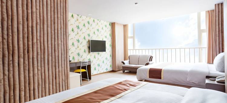 台中扑克商旅图片