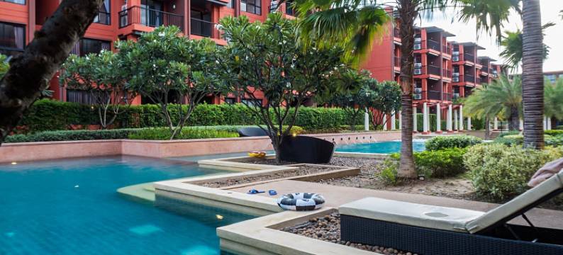 华欣布鲁洛克泳池景观酒店(Bluroc Huahin Pool View)图片