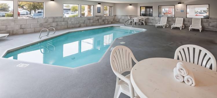 摩塞斯莱克呗盟酒店(Baymont by Wyndham Moses Lake)图片