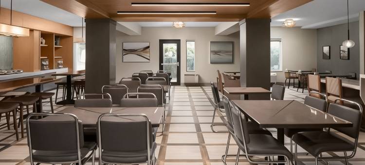 希尔顿逸林酒店-塞勒姆(DoubleTree by Hilton Salem)图片