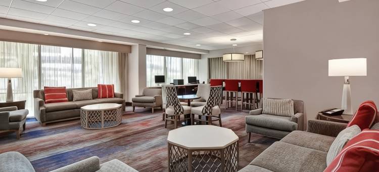 希尔顿欢朋套房酒店-亚历山大南旧城区(Hampton Inn & Suites Alexandria Old Town Area South)图片