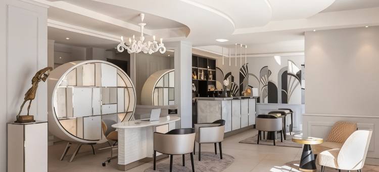 伊甸玫瑰贝斯特韦斯特普雷米尔精选酒店(Eden Rose Grand Hotel, BW Premier Collection)图片