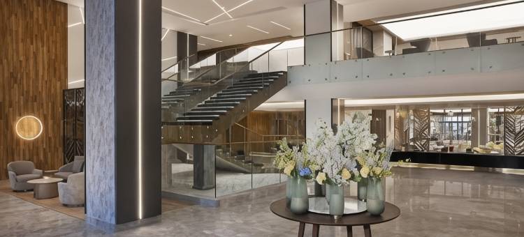 寇巴尔假日套房酒店(Holiday Inn & Suites Al Khobar)图片