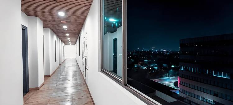 OYO酒店2号楼 Gunung Sahari(Super OYO Townhouse 2 Hotel Gunung Sahari)图片