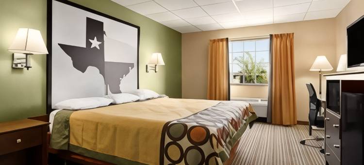 盖恩斯维尔速8酒店(Super 8 by Wyndham Gainesville TX)图片