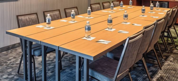 斯普林菲尔德万怡酒店(Courtyard Springfield)图片