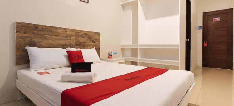 红多兹酒店@戈莱特华盛顿(RedDoorz @ Golite Washington)图片