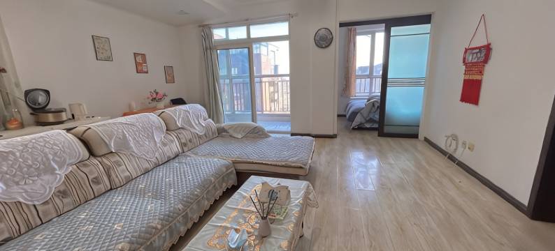 成雪居民宿(五一路1号分店)图片